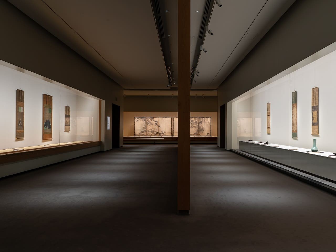 美と文化に浸る、MOA美術館館内ツアー
